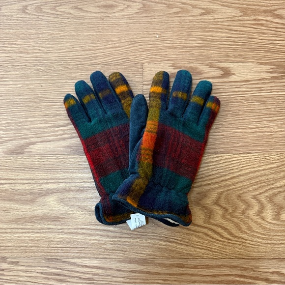 Isotoner Plaid and Blue Warmer Winter Gloves - Picture 1 of 5